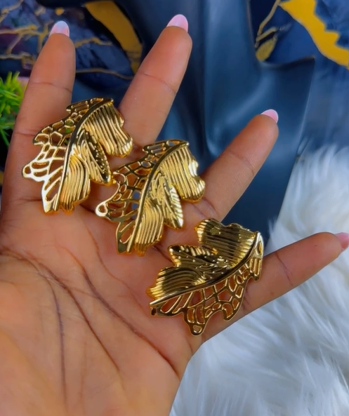 Beautiful Palm Earrings set