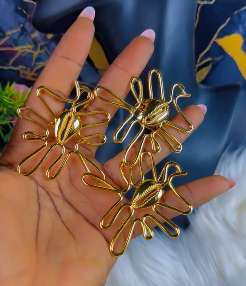 Golden Swirl Earring set