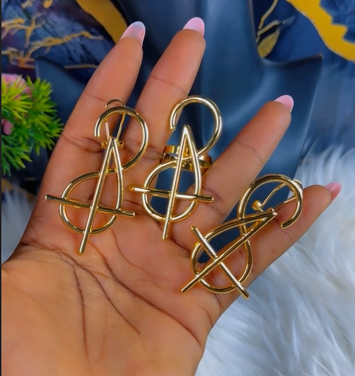 Gold Artisanal Earrings set